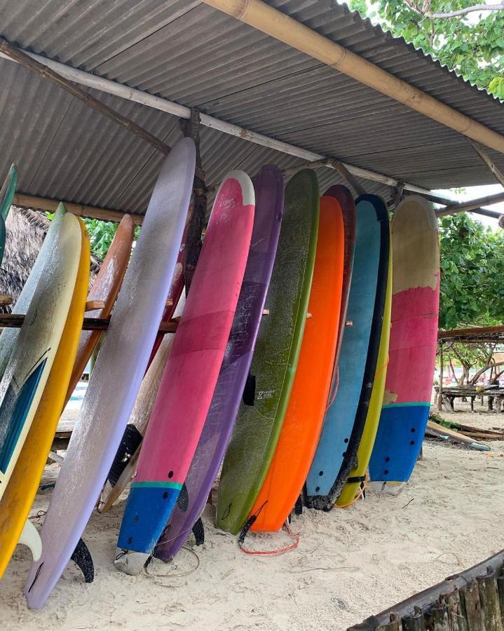 فندق Turtle House Lombok Kuta  المظهر الخارجي الصورة