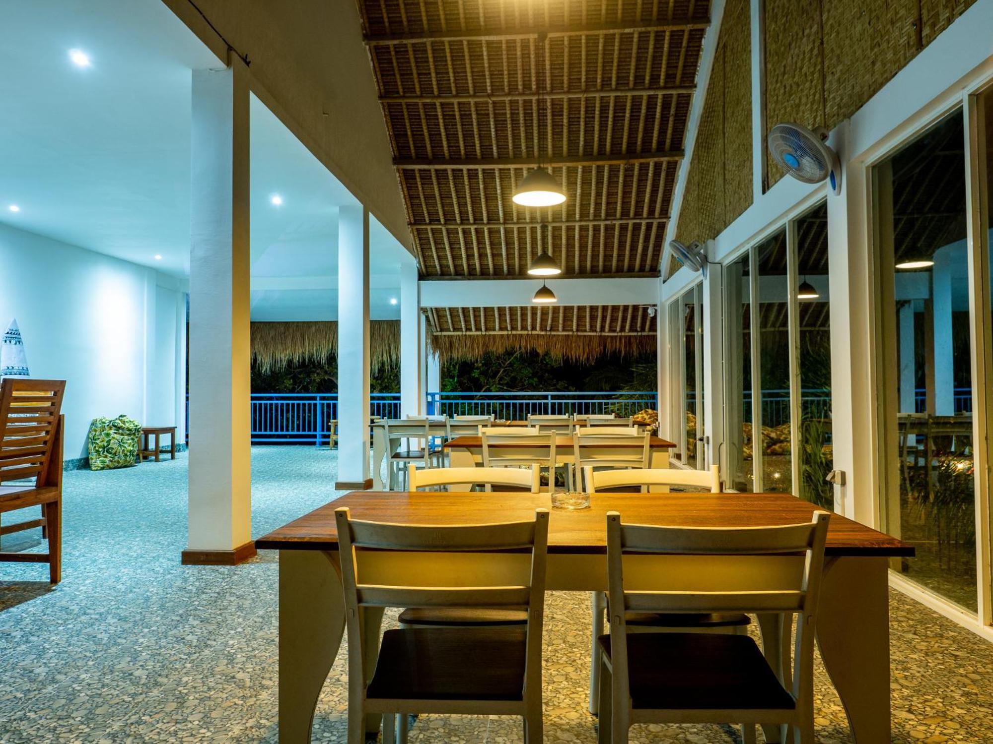 فندق Turtle House Lombok Kuta  المظهر الخارجي الصورة